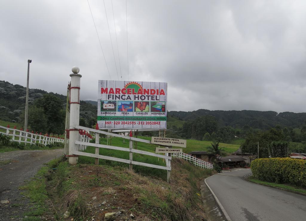 Finca Recreacional Marcelandia Santa Rosa de Cabal Zewnętrze zdjęcie