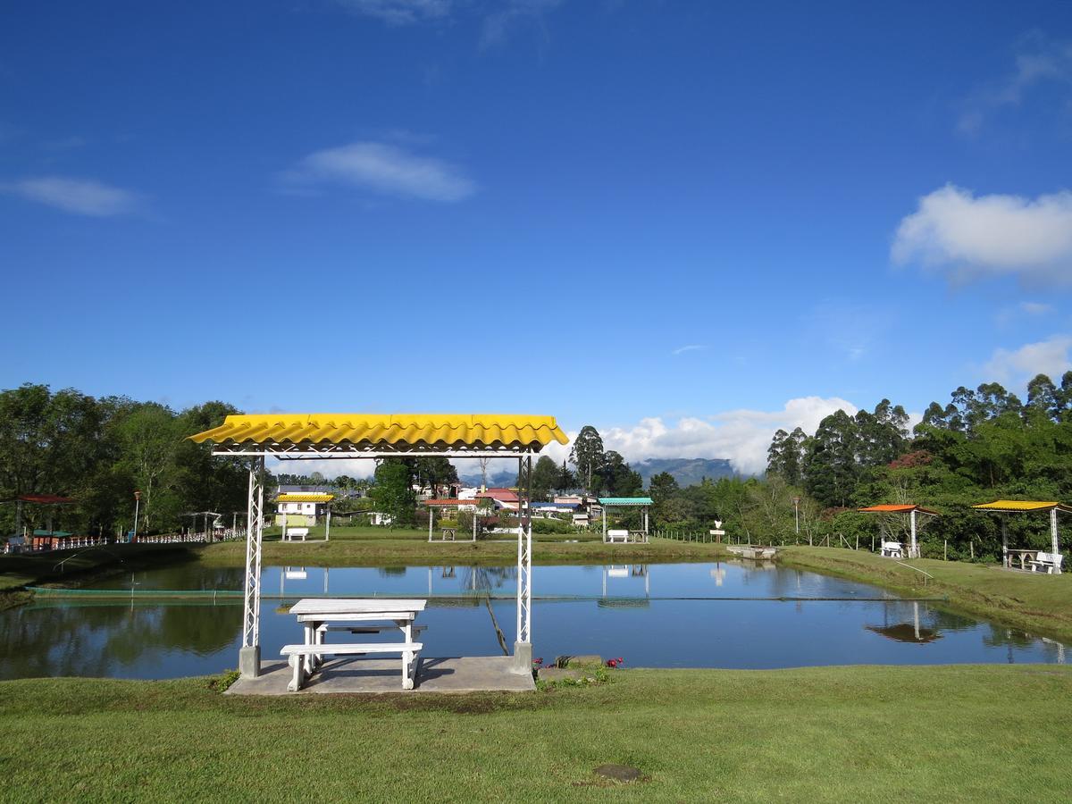 Finca Recreacional Marcelandia Santa Rosa de Cabal Zewnętrze zdjęcie